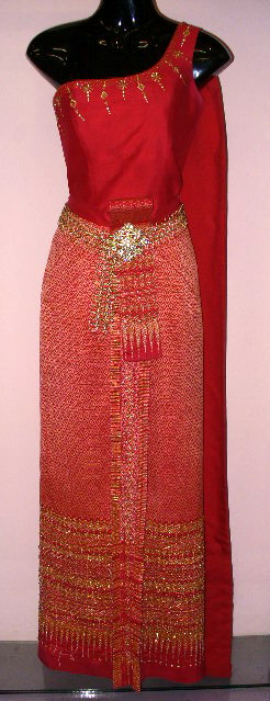 Thai women's dress/ costume